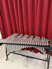 Musser M55 Vibraphone, Near